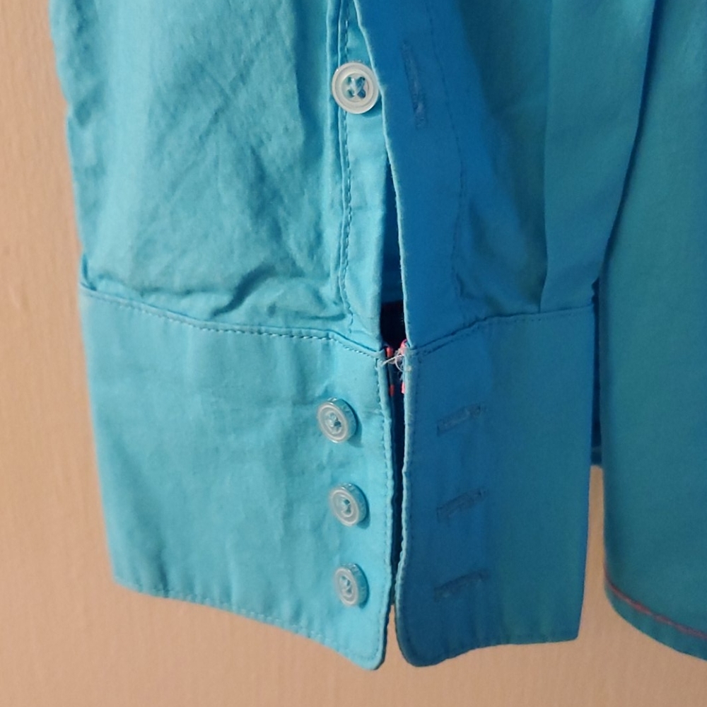 Button down shirt - Picture 3 of 3